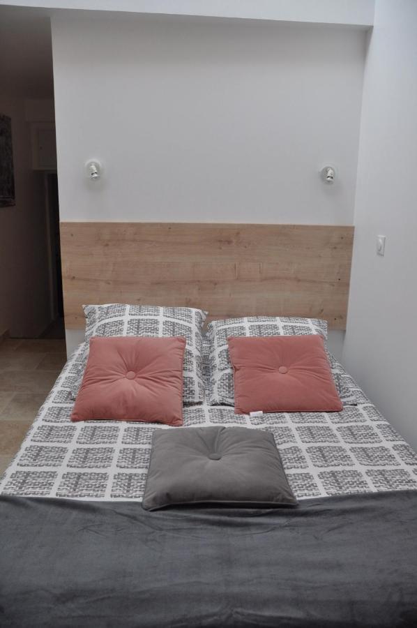 Appartamento La Magnanerie Grillon Esterno foto